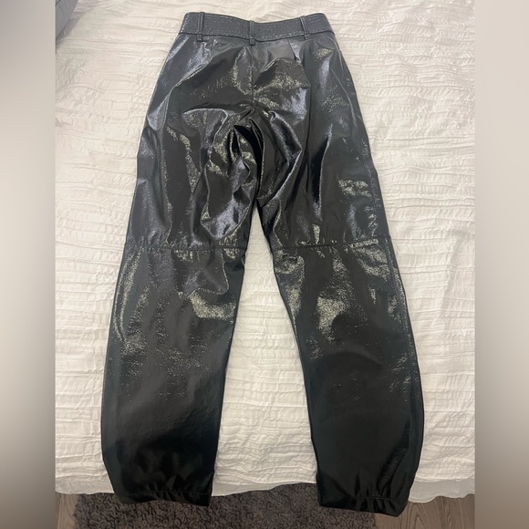 Black leather pants Wilfred size 00 - Picture 2 of 4